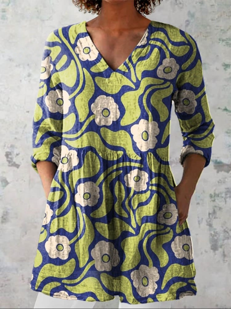 Women's Vintage Lovely Floral Art Print Casual V-neck Shirt