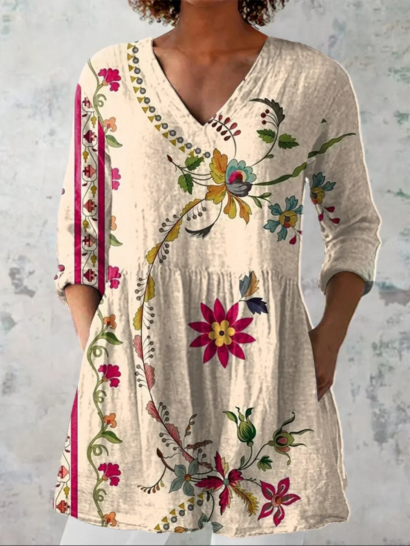 Women's Boho Flowers Art Print Casual V-neck Shirt RB194