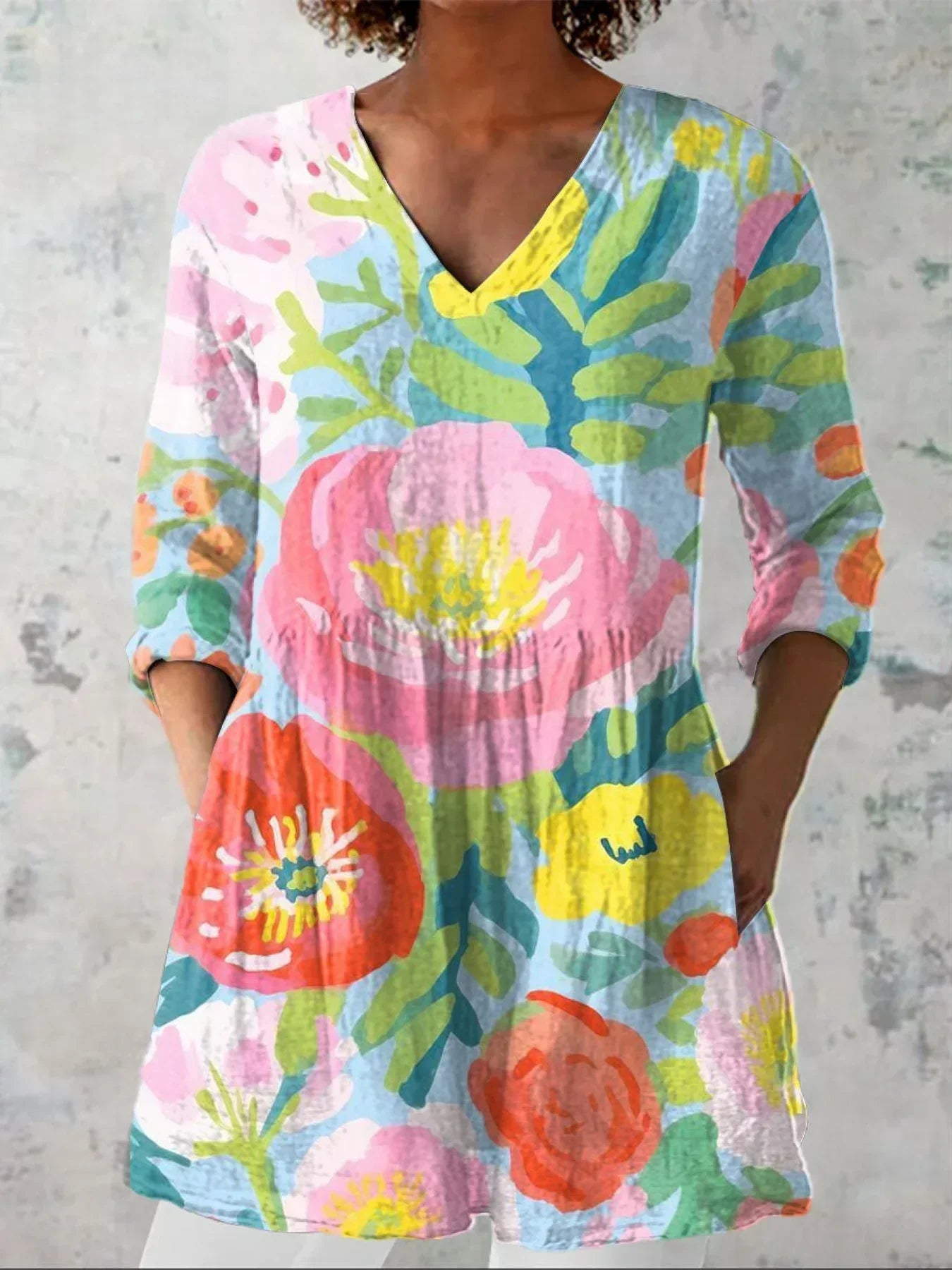 Women's Floral Art Print Casual V-neck Shirt