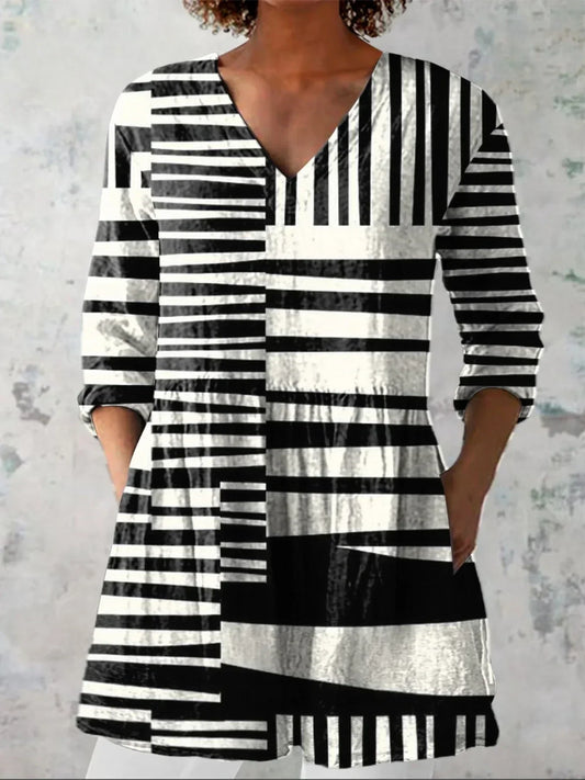 Abstract Strip Pattern Printed Women's Casual V-Neck Shirt