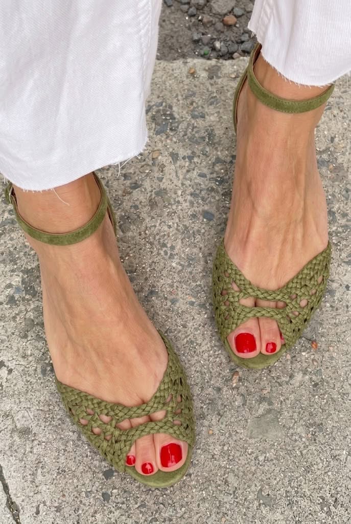 Isadora sandal in Olive Green