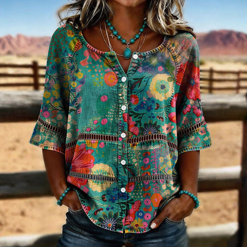 Lila™ Floral Blouse detail