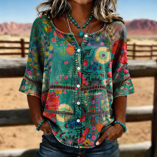 Lila™ Floral Blouse detail