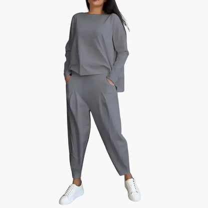 LuxeLounge | Women Cozy Knit Set