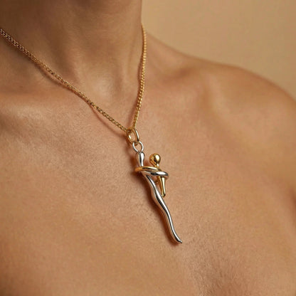 Elina™ Eternal Love Necklace