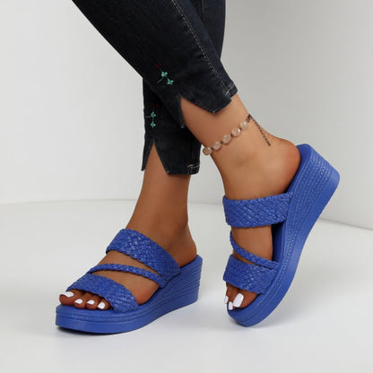 Tresseline™ Slip-On Sandals