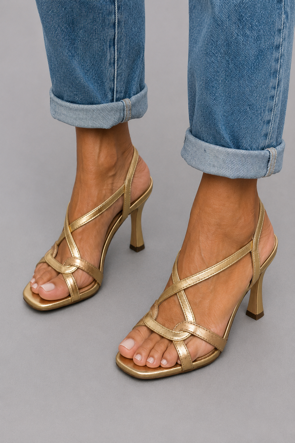 Elisabetta golden woven sandal