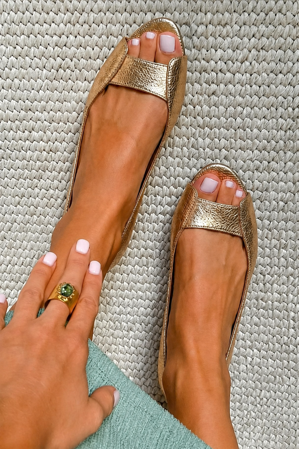 Adelina sandal in Gold