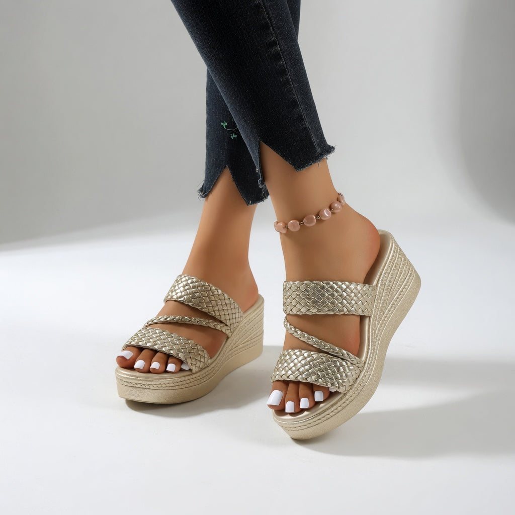 Tresseline™ Slip-On Sandals