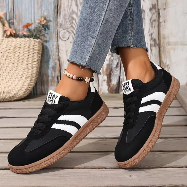 Kylie Comfort Shoes - Black