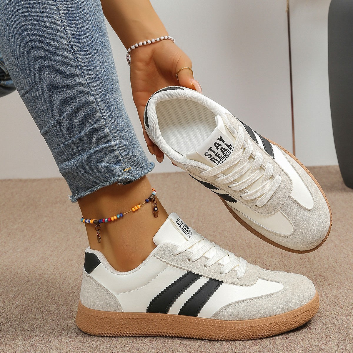 Kylie Comfort Shoes - White