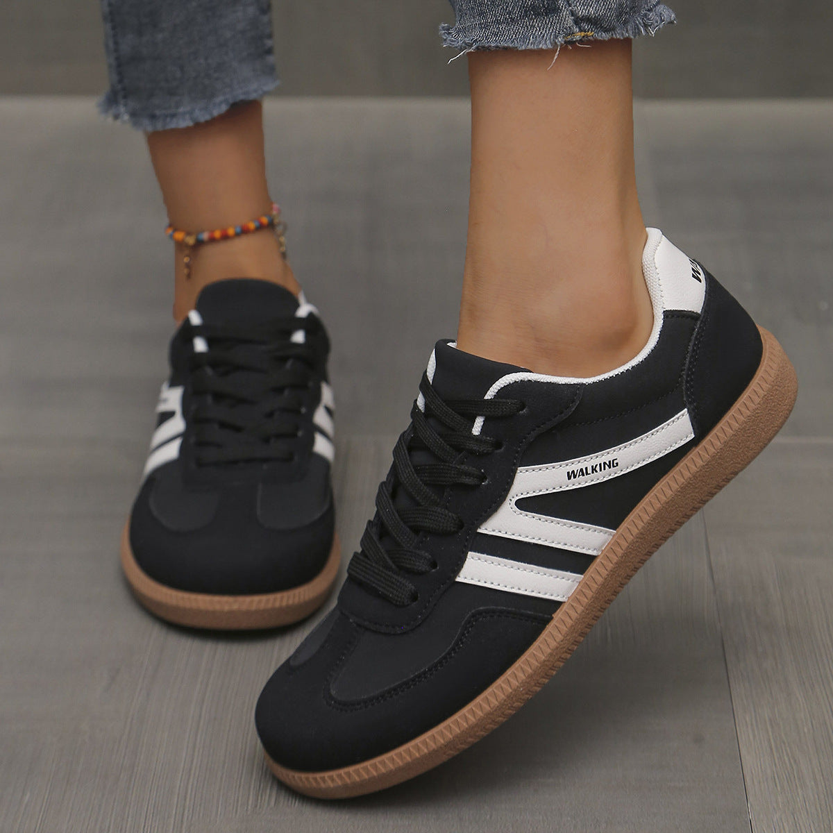 Deliza Orthopedic Trainers - Black