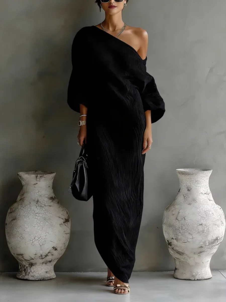 Nelle™ Elegant Maxi Dress - Black