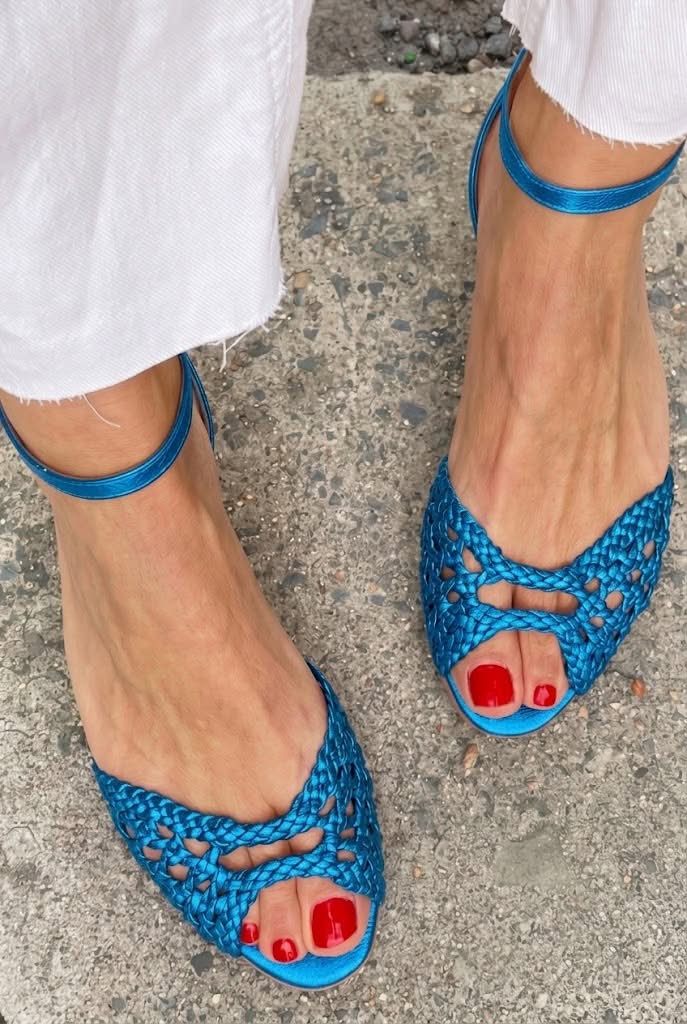 Isadora sandal in Blue