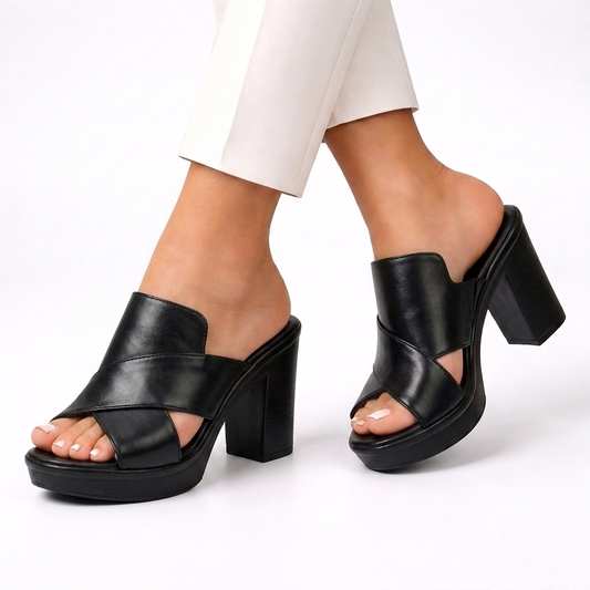 Darcy Elegant Sandals - Black