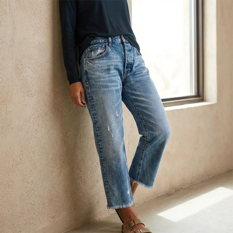Mackenzie Retro Cropped Straight Jeans - Classic Blue